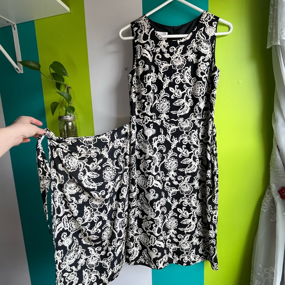 Chadwicks Silk Black and White Patterned Formal midi Dress - Picture 4 of 7